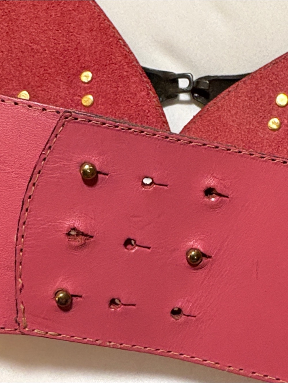Italian Women’s Pink Crocodile-Accent Wide Belt 🇮🇹 - Picture 3 of 6